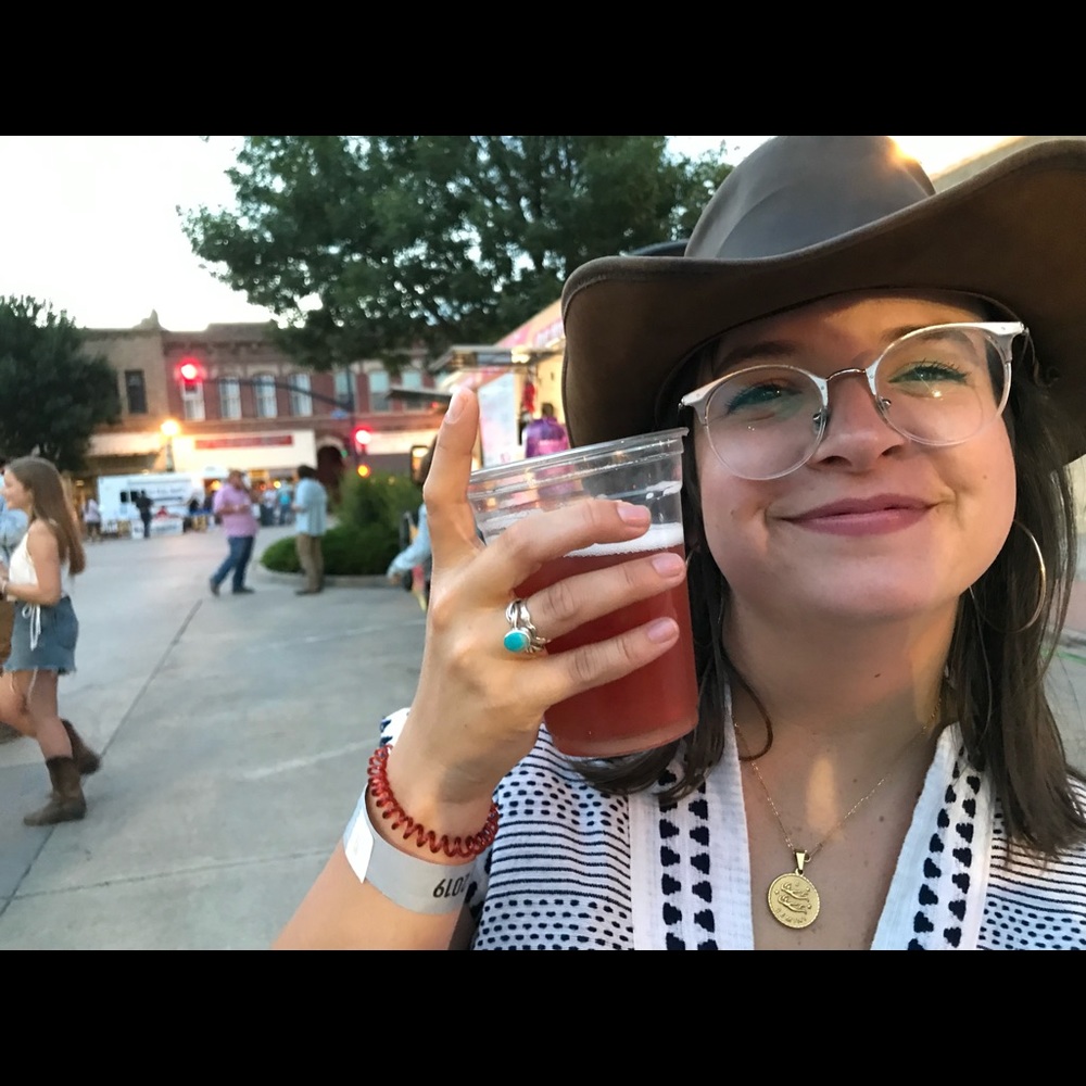 Meet your Posher, Eleanor